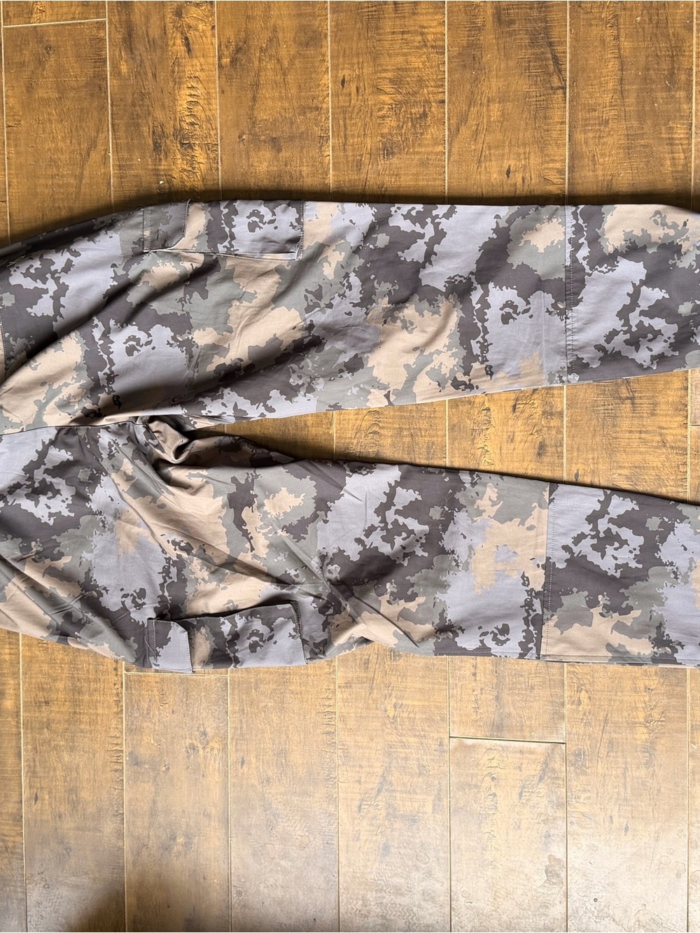 Vanquish Men's Camouflage Jogger Sweatpants - Gray/Tan L